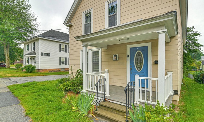 Auburn House | Home w/Private Hot Tub < 1 Mi to Auburn Riverwalk