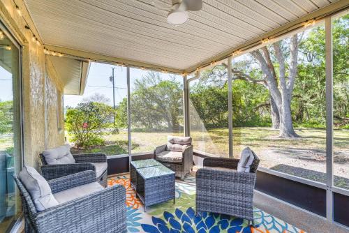 Spring Hill House | Home with Screened Porch, Near Weeki Wachee Springs!