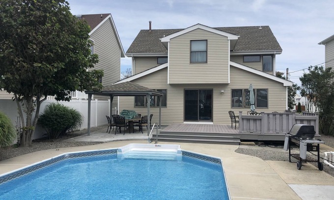 Point Pleasant Beach House | Home with IN-GROUND HEATED POOL best for large families 7 min walk to boardwalk