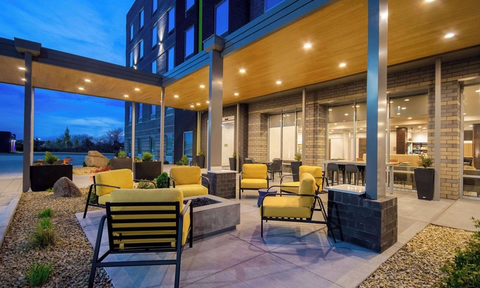 West Chester Hotel | Home2 Suites By Hilton West Chester Cincinnati