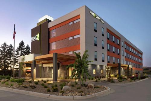 Bismarck Hotel | Home2 Suites By Hilton Bismarck