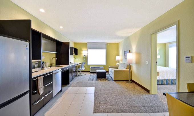 Vickery Meadow Hotel | Home2 Suites by Hilton North Dallas Central Expy
