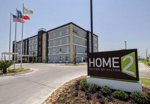 Portland Hotel | Home2 Suites by Hilton Portland