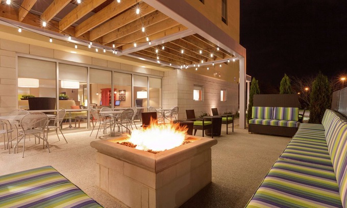 Austintown Hotel | Home2 Suites by Hilton Youngstown West/Austintown
