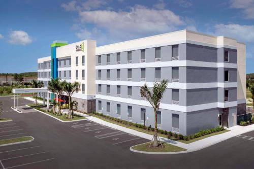 Biggar Hotel | Home2 Suites by Hilton Fort Myers Airport