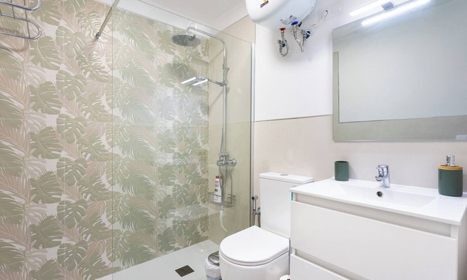 Puerto de Guimar Apartment | Home2Book Ocean Breeze Apt, Puertito de Güimar