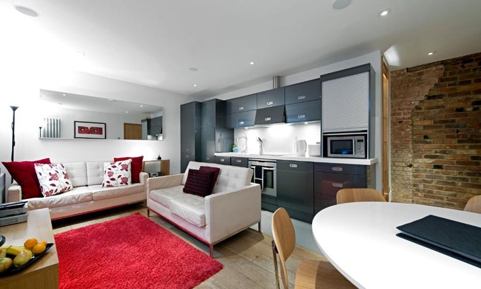 St Albans Apartment | HomefromHolme St Peters Mews
