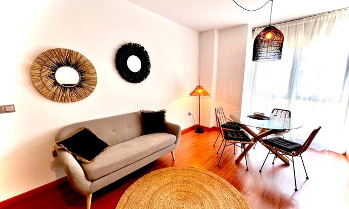 La Goleta Apartment | Homely Málaga AV Rosaleda Centro Histórico