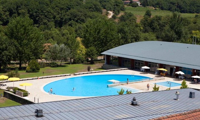 Ponte da Barca Apartment | Homerez - 100 m away from the beach! Apartement for 2 ppl. with shared pool