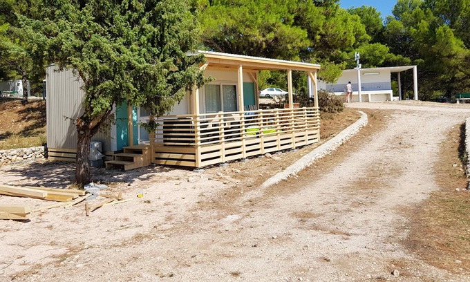 Zivogosce House | Homerez - 200 m away from the beach! Nice bungalow for 6 ppl. at Živogošće