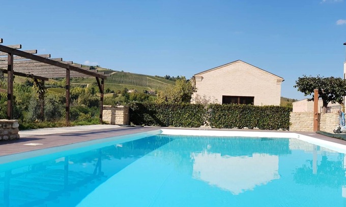 Montalto delle Marche Apartment | Homerez - Appartement for 4 ppl. with shared pool at Montalto delle Marche