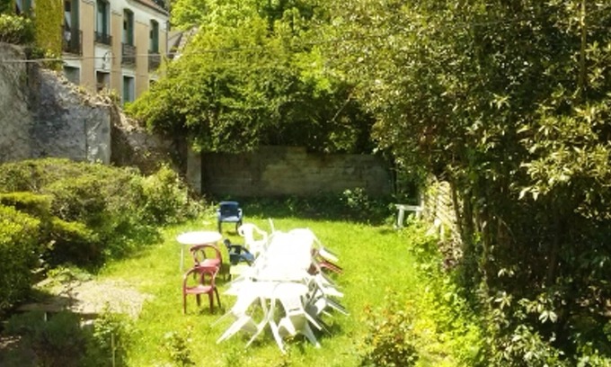 Neris-les-Bains Apartment | Homerez - Amazing appartement for 2 ppl. at Néris-les-Bains