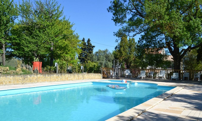 Laurac Villa | Homerez - Amazing villa for 12 ppl. with shared pool and balcony at Laurac