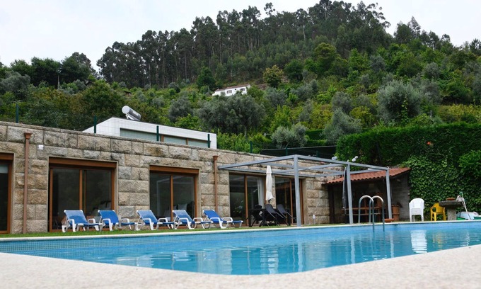Canicada Villa | Homerez - Amazing villa for 8 ppl. with swimming-pool and balcony at Caniçada