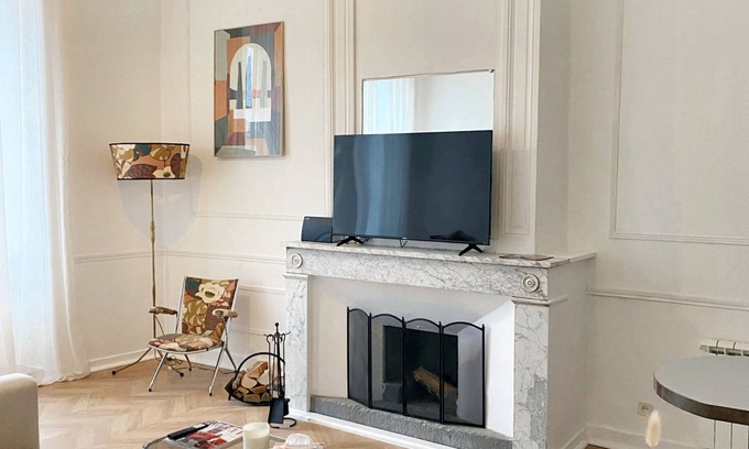 Le Puy-en-Velay Apartment | Homerez - Apt in Le Puy-en-Velay.