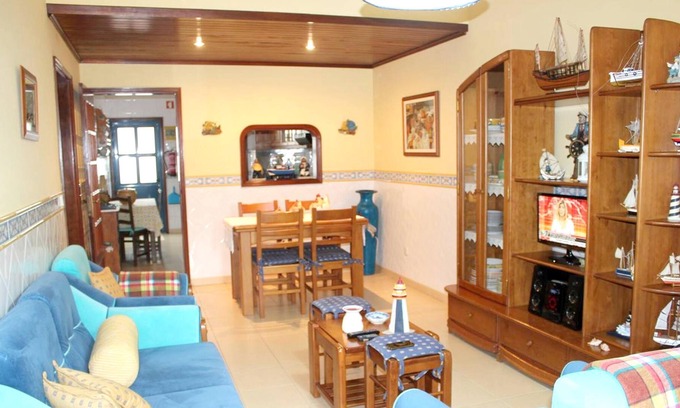 Barra Apartment | Homerez - Beautiful appartement for 4 ppl. with balcony at Gafanha da Nazaré
