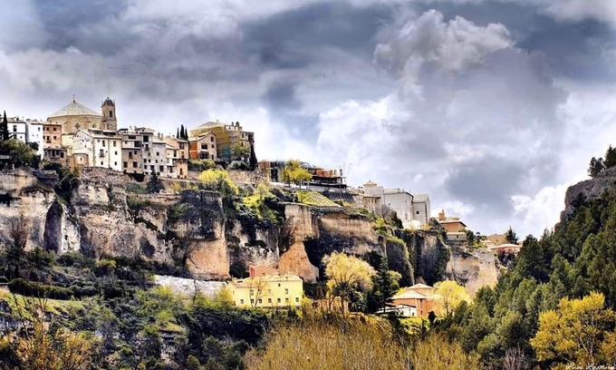 Old Town House | Homerez - Beautiful house for 2 ppl. at Cuenca