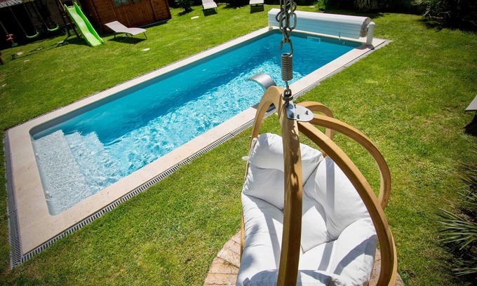 Avignon House | Homerez - Charming house with garden near Avignon + shared pool