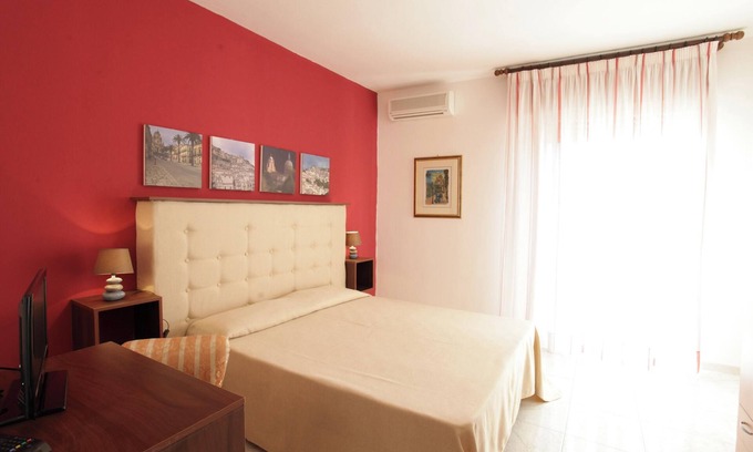 Ragusa House | Homerez - Charming House in Ragusa + City View