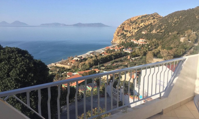 Gioiosa Marea Apartment | Homerez - Charming Studio in Calava, 30 m², Balcony