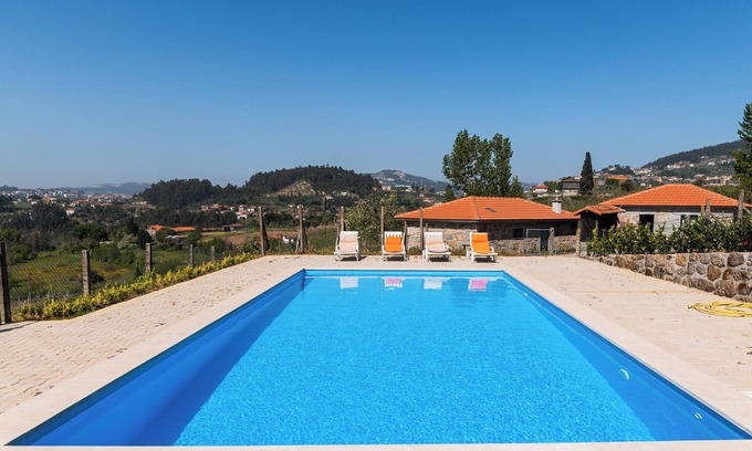 Castelo de Paiva House | Homerez - Comfortable house in Fornos with shared pool