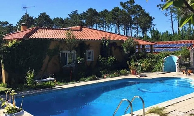 Nazare Apartment | Homerez - Comfortable studio in Nazaré with shared pool - 30 m²