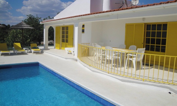 Albufeira Villa | Homerez - Elegant Villa in Tunes with Private Pool
