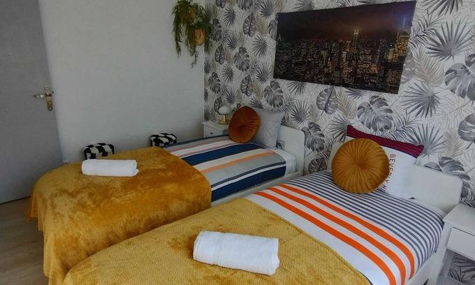 Noyers-sur-Cher Apartment | Homerez - Flat Noyers-sur-Cher