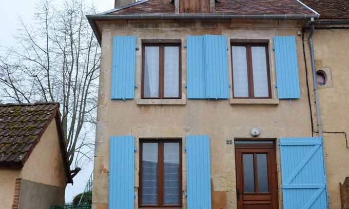 Saint-Amand-en-Puisaye House | Homerez - Nice house with garden and terrace & Wifi