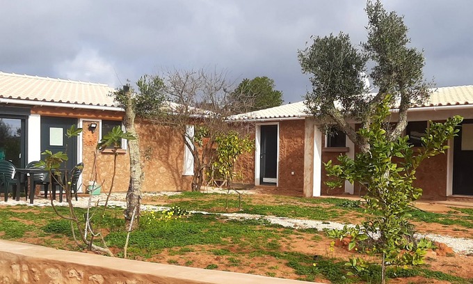 Lagos House | Homerez - House 1 km away from the beach for 4 ppl. with garden at Praia da Luz