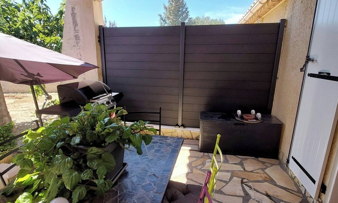 Autignac House | Homerez - House in Autignac, garden and mountain view