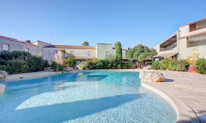 Valras-Plage House | Homerez - House in Valras-Plage