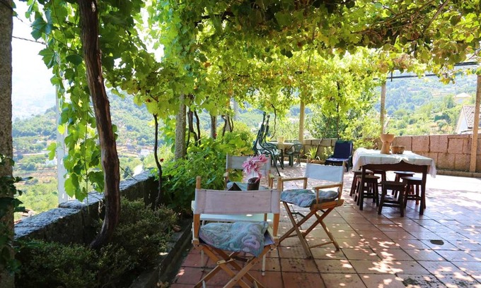 Resende House | Homerez - Nice house for 4 ppl. with balcony at Resende