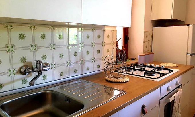 Caltanissetta Villa | Homerez - Nice villa for 5 ppl. with garden and terrace at Caltanissetta