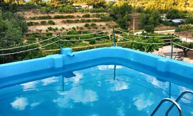 Tortosa House | Homerez - Spacious house in Tortosa with private pool