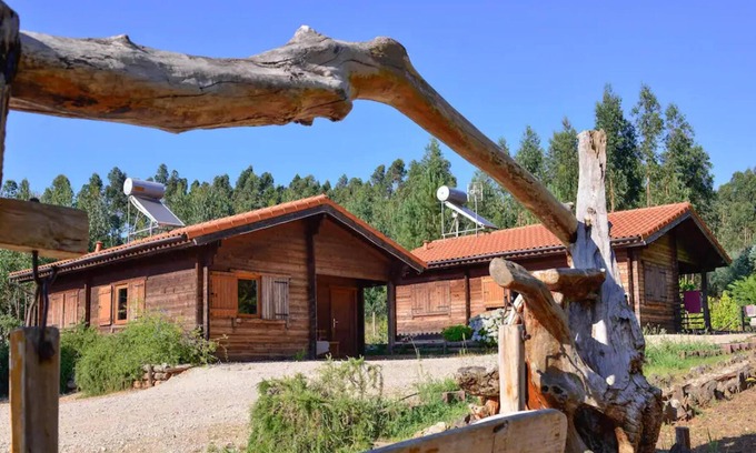 Aguda Apartment | Homerez - Studio 6 km away from the beach for 2 ppl. with shared pool and garden