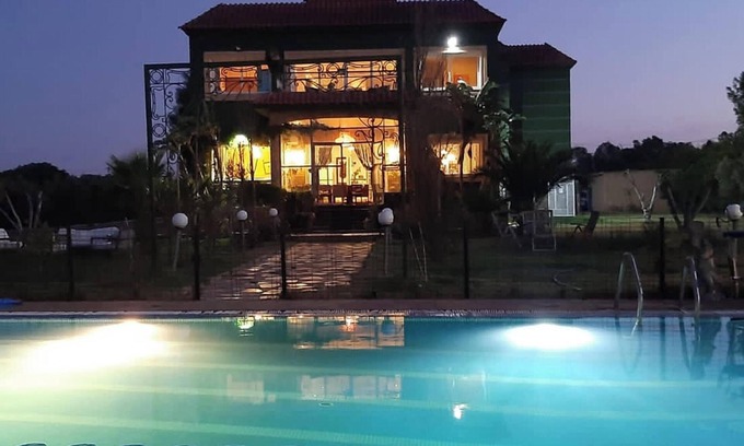 Laghnimyene Villa | Homerez - Villa in Laghnimyene