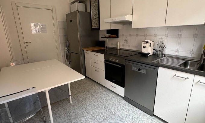 Ancona Apartment | Homes in Ancona VVR6