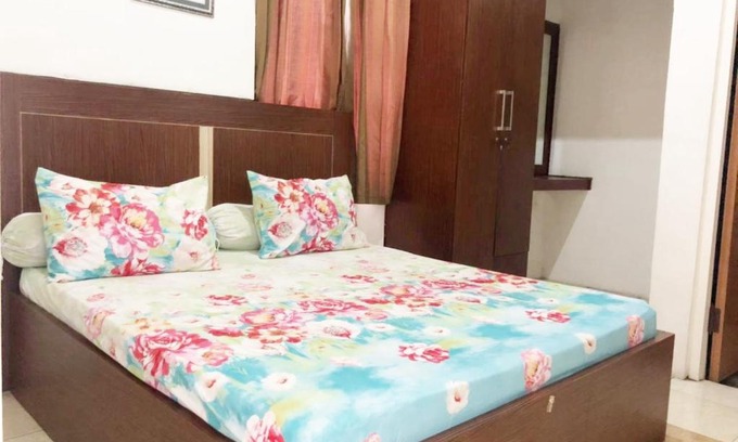 Surabaya House | Homestay Babussalam