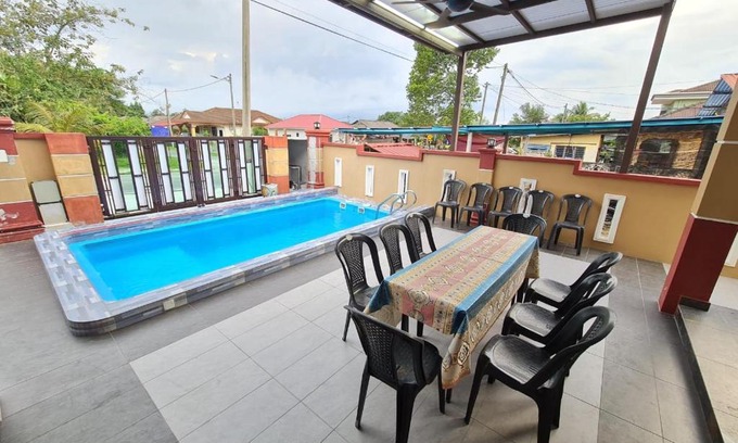 Hulu Kinta House | HOMESTAY EPOH MANJOI WITH PRIVATE POOL AND JACUZZI
