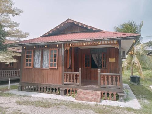 Parit Raja House | Homestay Faizal tapak