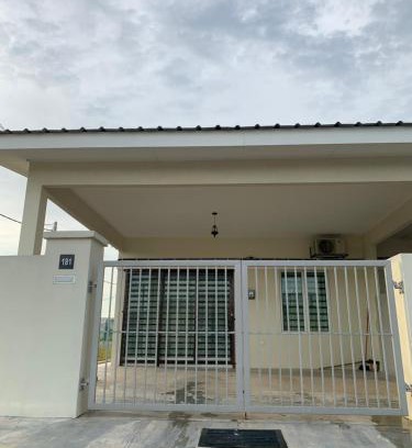 Labu Resort | Homestay muslim adawiyah Nilai