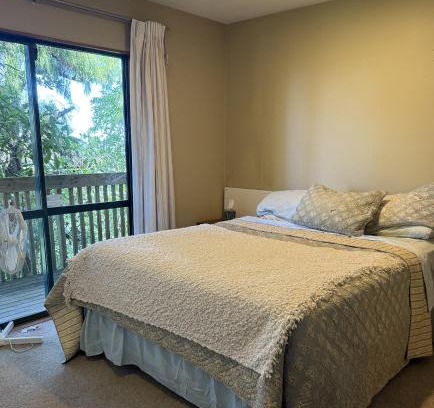 Puhoi House | Homestay River Retreat Waiwera