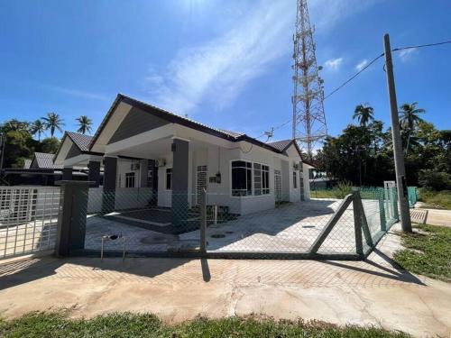 Batu Rakit House | Homestay Tengku Arif Batu Rakit