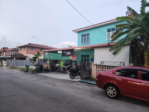 Gelugor House | Homestay Zaishazali