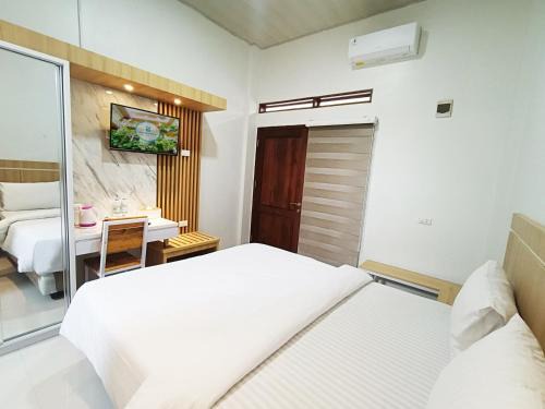 Rajabasa Hostel | Hometown Residence