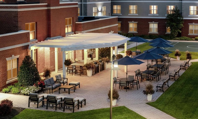 Harrisburg - Hershey Hotel | Homewood Suites by Hilton Harrisburg East-Hershey Area