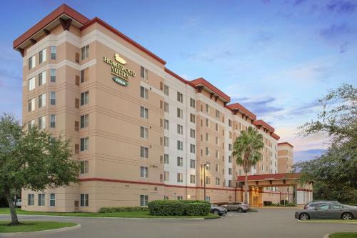 Tampa Hotel | Homewood Suites by Hilton Tampa-Brandon