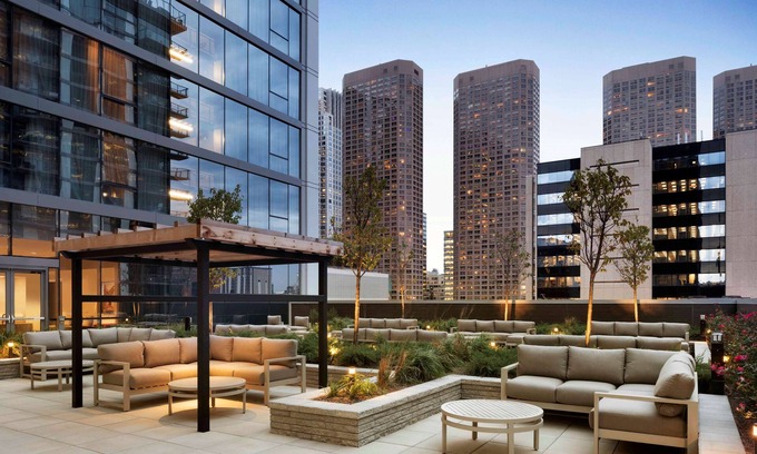 West Loop Gate Hotel | Homewood Suites by Hilton Chicago West Loop Fulton Mkt Area