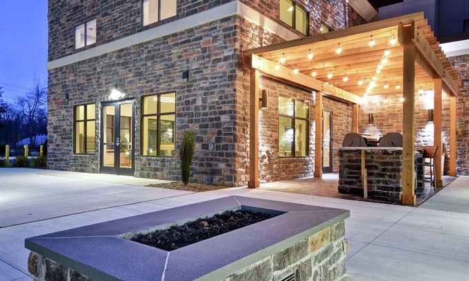 Orange Hotel | Homewood Suites by Hilton Orange New Haven